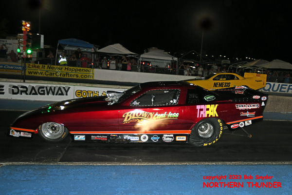 Ray Stringer - 'Blown Cent-Less' (near lane) vs 
Jade Cook - 'Nemesis' (far lane)